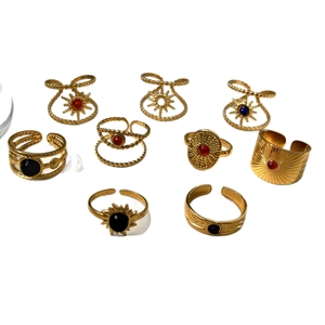 Set di 9 anelli vintage in acciaio inossidabile placcato oro 18k con pietre boho