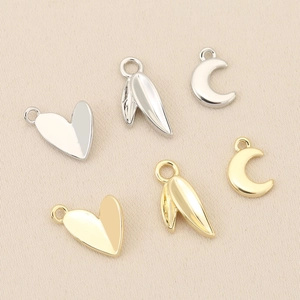 DIY Jewelry Making Accessories Copper 18K Gold Plated Heart Moon Leaf Pendants For Necklace Bracelet Making Metal Charms