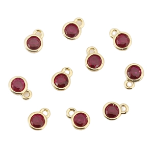 Set mit 10 runden, 18 Karat vergoldeten Anhängern mit roten Zirkonia für DIY-Schmuck