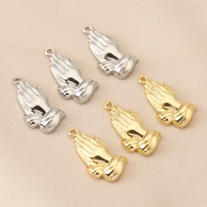 Vintage Copper Praying Hands Pendant 18K Gold Plated Hammered Texture Religious Charm For DIY Jewelry Necklace Making Accessory