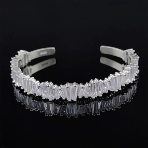 Elegant Alloy Baguette Cut Cubic Zirconia Open Bangle For Women Luxury Gold Silver Rose Gold Plated Fashion Jewelry Adjustable Bracelet