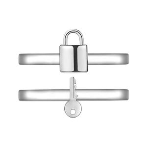 Minimalistische Koperen Hangslot En Sleutel Hanger Ring Voor Koppels Mannen Vrouwen Verzilverd Creatieve Vinger Sieraden Cadeau