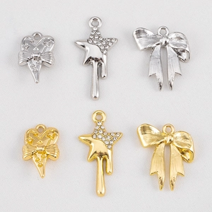 Détails de breloques en alliage en forme d'étoile cœur et nœud pour bijoux DIY