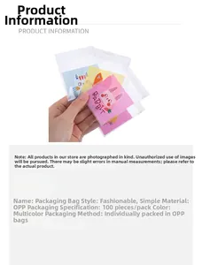 Nahaufnahme von transparenten selbstklebenden Beuteln mit niedlichen Tier-Motiven