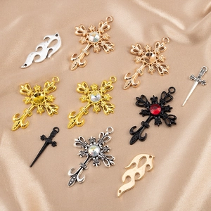 Pendentifs Croix en Alliage Gothique avec Strass Dague Flamme Breloques pour Bricolage Collier Bracelet Bijoux