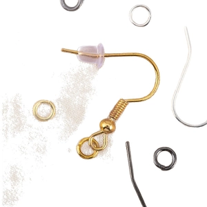Kit de création de bijoux avec anneaux ouverts colorés et crochets d'oreille dorés DIY