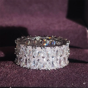 Lussuoso Anello Eternity in Rame a Doppia Fila con Zirconia Taglio a Pera per Donna Stile Europeo Americano Anello a Goccia d'Acqua in Cristallo Gioielli