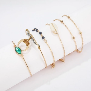 Bohemian Copper Bracelet For Women Multilayer Shell Moon Green Gemstone Link Chain Open Cuff Bangle Fashion Jewelry Collection