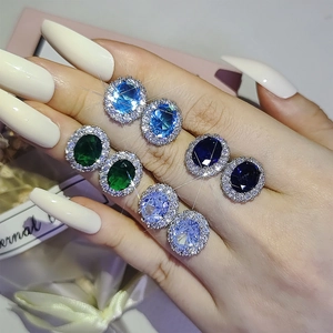Klassische ovale Edelstein-Ohrringe in Blau, Smaragd, Saphir und Lavendel-Tönen