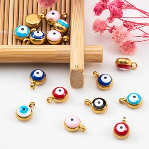 Bunte Evil-Eye-Anhänger in Goldrahmen für DIY-Schmuckherstellung mit Aufhängeschlaufen