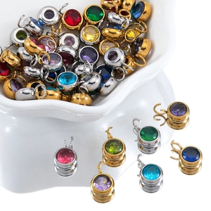 Ciondoli tondi in zircone colorati con castone dorato e argento per gioielli fai da te