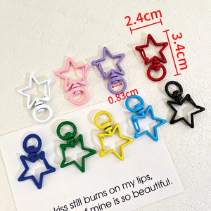 Star-shaped lobster clasps in 8 colors with 2.4cm width and 3.4cm height