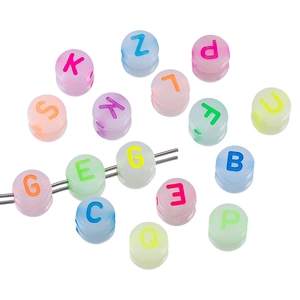 Cuentas de Acrílico de Alfabeto Corazón Estrella Luna Cruz Cara Sonriente Para Fabricación de Joyas DIY Pulsera Collar Artesanía Hecha a Mano Colores Mezclados Cuentas Redondas Planas