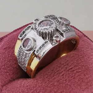 Mechanical style two-tone men's ring with large round zircon inlay in a purple gift box