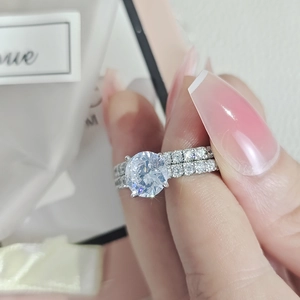 Parure de mariée luxueuse en zircone avec alliances scintillantes en micro-pavé