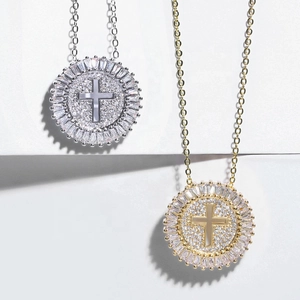 Kruis Hanger Ketting Koper 18K Verguld Zirkoon Ronde Schijf Hol Baguette Slijpvorm Religieuze Luxe Sieraden Voor Dames