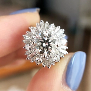 Luxurious Copper Zirconia Sunflower Snowflake Engagement Ring For Women High Carbon Diamond Sunburst Finger Ring For Wedding Party Jewelry Gift