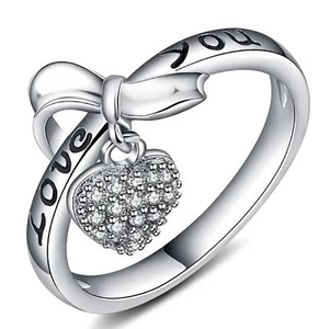 Silver love heart ring with bow design and zircon pendant engraved with Love You