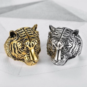 Retro stainless steel tiger head rings for men in gold and silver colors with 3D carving