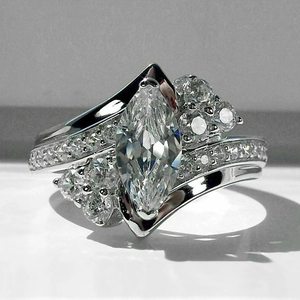 Marquise Geslepen Zirkonia Ring Koper Glanzend Kristal Cluster Bruiloft Verloving Sieraden Voor Vrouwen Elegante Geometrie Cadeau