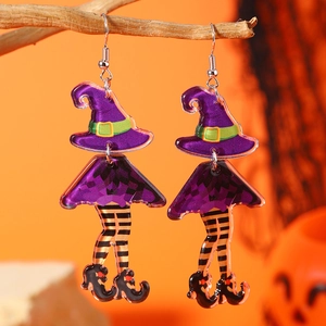 Halloween-Ohrringe aus Acryl mit Hexe, lila Hut und gestreiften Beinen auf orangem Grund