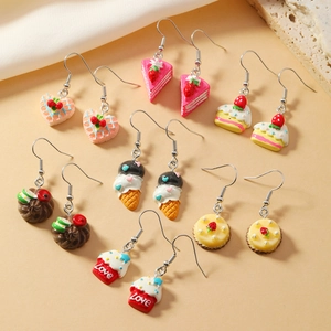 Schattige Acryl Dessert Oorbellen Met Roestvrijstalen Stift Aardbeientaart Ijs Wafel Voor Dames Sieraden