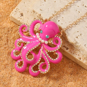 Roze emaille octopus hanger ketting met glinsterende kristallen en witte parels