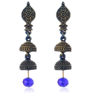 Orecchini jhumka bohémien in bronzo antico con pendenti in cristallo blu scuro intenso