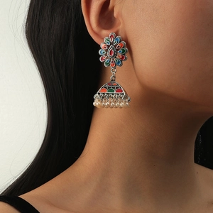 Vintage Bohemian Indian Jhumka Bell Earrings For Women Antique Silver Alloy Enamel Flower Dangle Earrings With Faux Artificial Pearl