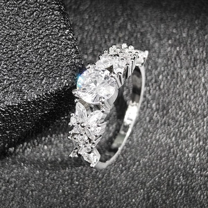 Elegant Marquise Zircon Ring For Women Silver Plated Copper Round Cut Crystal Flower Engagement Finger Ring Wedding Jewelry