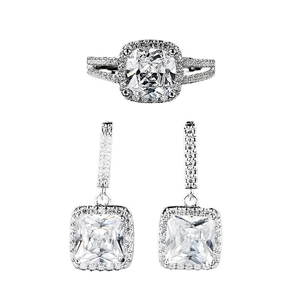 Klassisches Schmuckset mit Kissenschliff-Halo-Ring und Ohrsteckern in Silber