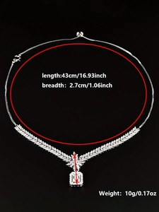 Silberne Brautkette mit Maßen: 43cm Länge und 2,7cm quadratischem Zirkonia-Anhänger