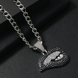 Hip hop zilveren Cubaanse schakelketting met sprankelende lippen en tanden hanger