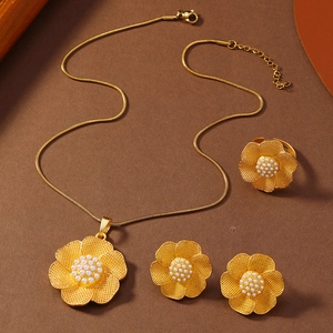 Vintage indischer Stil Goldener Blumenschmuck Set mit Perlen inklusive Kette und Ring