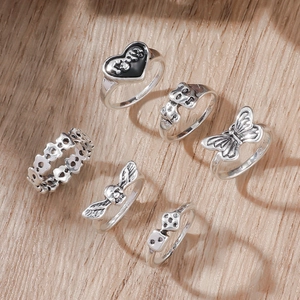 6-piece vintage silver heart butterfly skull dice and bear hollow rings set for women
