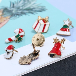 Christmas Enamel Brooch Set Alloy Santa Snowman Reindeer Tree Candy Cane Gift Pins For Party Festive Holiday Jewelry Gift