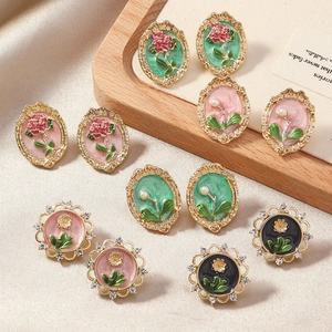 Vintage Alloy Enamel Flower Stud Earrings For Women Palace Style Rose Floral Rhinestone Faux Pearl Elegant Jewelry Accessories