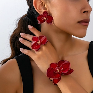 Europäische Amerikanische Individuelle Übertriebene Gespritzte Blume Ohrringe Ring Offenes Armband Für Damen Mode Schmuck Kombination