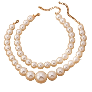 Collana di perle a doppio strato in stile vintage francese con chiusura dorata