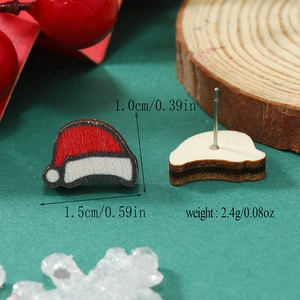 Detalle de pendientes de madera con forma de gorro de Papá Noel y medidas indicadas