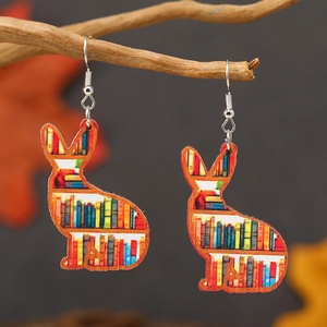 Orecchini creativi in legno a forma di coniglio con stampe di libri per donne