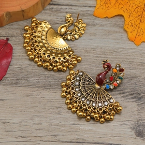 Boucles d'oreilles paon bohèmes en or vintage avec émail coloré et feuilles d'érable