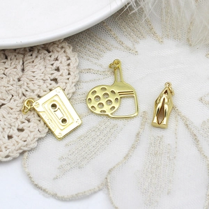 18K Vergulde Koperen Hangers Halter Microfoon Sleutel Hartvorm DIY Sieraden Bedels Voor Ketting Armband Oorbel Maken Vrouwen Accessoires