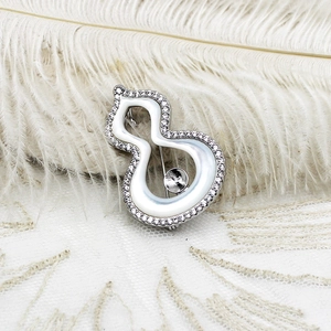Gourd-shaped pearl brooch setting with shell inlay and cubic zirconia in 18K gold plated copper