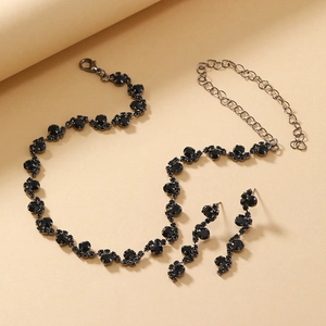 Elegant red rhinestone necklace and earring set in black alloy for formal dresses