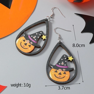 Dettaglio orecchini di zucca di Halloween con altezza 8,0 cm e peso di 3,0 grammi