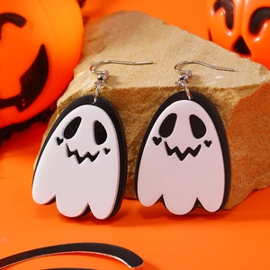 Orecchini a fantasma di Halloween in acrilico su pietra naturale con zucche e sfondo arancione