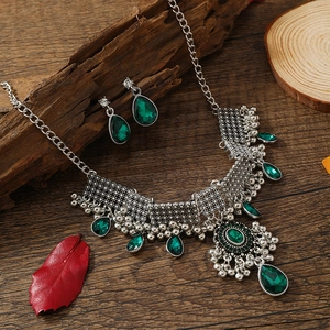 Vintage Böhmische Legierung Grüne Strass Halskette Und Ohrringe Kollektion Antik Silber Gold Quaste Ethno Schmuck Für Damen