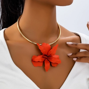 Collana Choker Con Ciondolo a Fiore 3D in Lega Grande per Donna Gioielli da Collo Floreali Orchidea Audace per Festa