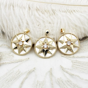 Lot de pendentifs étoile plaqués or 18 carats avec nacre blanche et centre en zircon